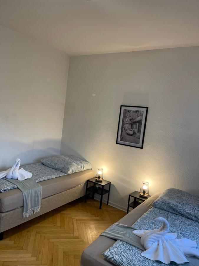 Comfortable Shared Apartment With Private Room In 韦塞林 外观 照片
