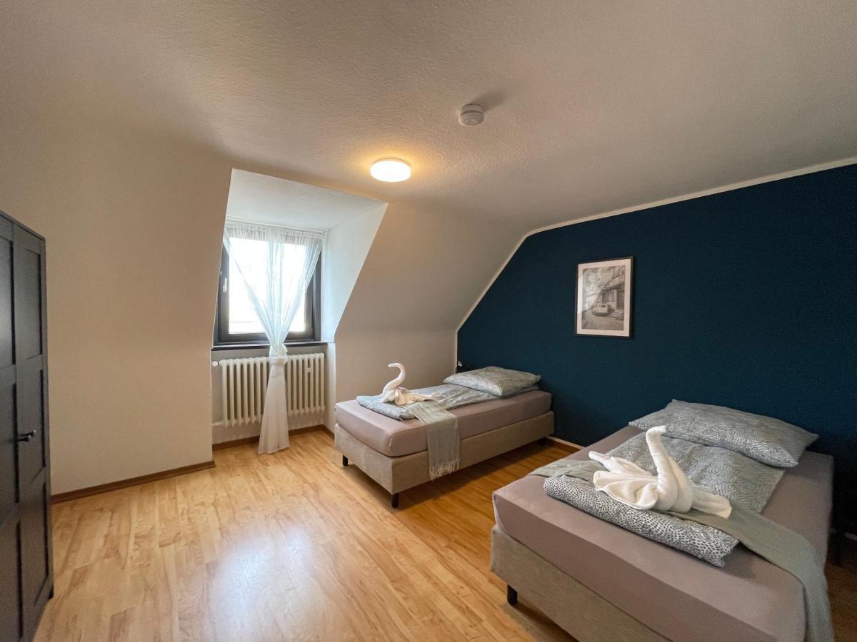Comfortable Shared Apartment With Private Room In 韦塞林 外观 照片