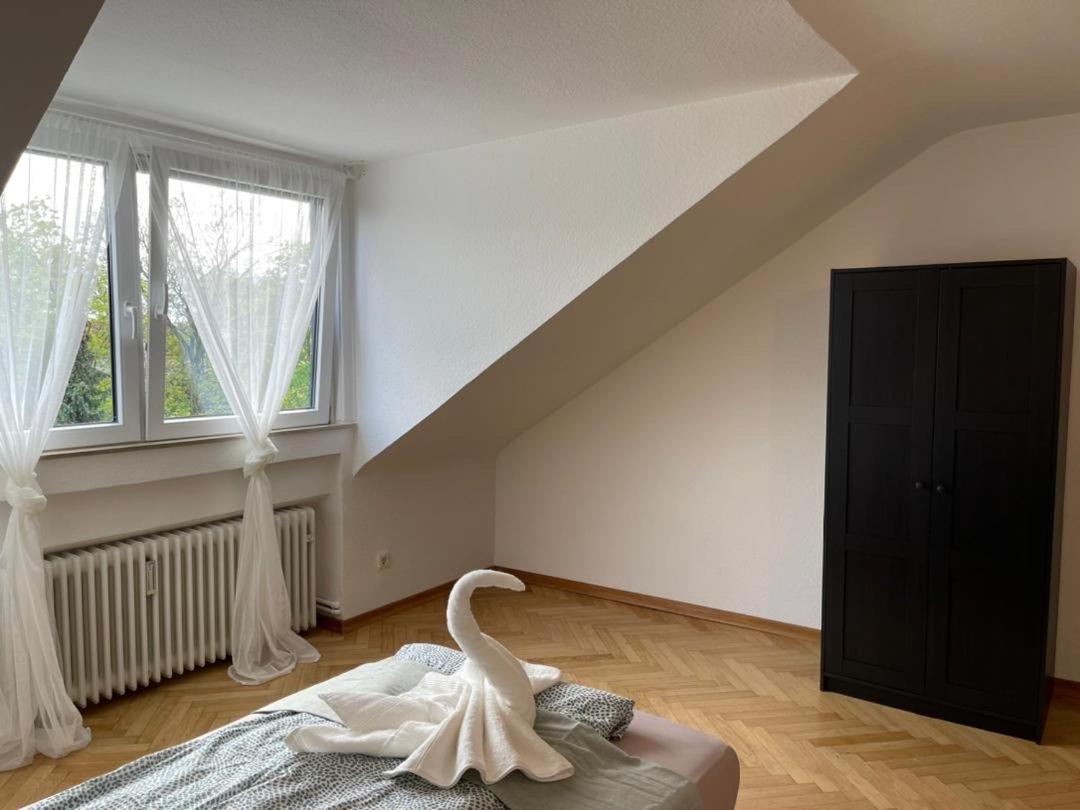 Comfortable Shared Apartment With Private Room In 韦塞林 外观 照片
